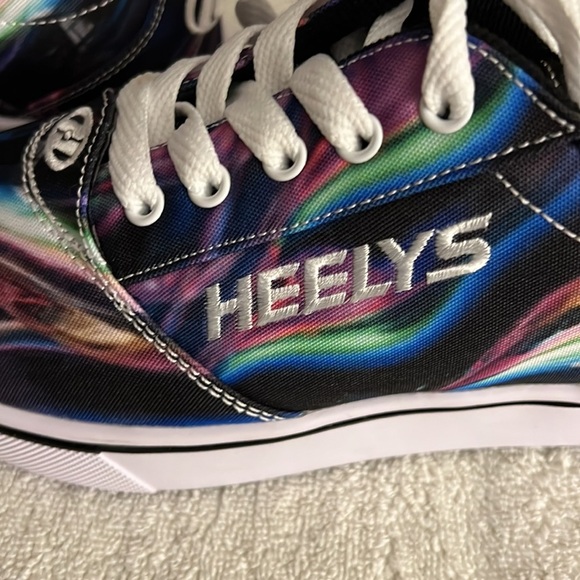 Heelys tennis shoes - Picture 3 of 10